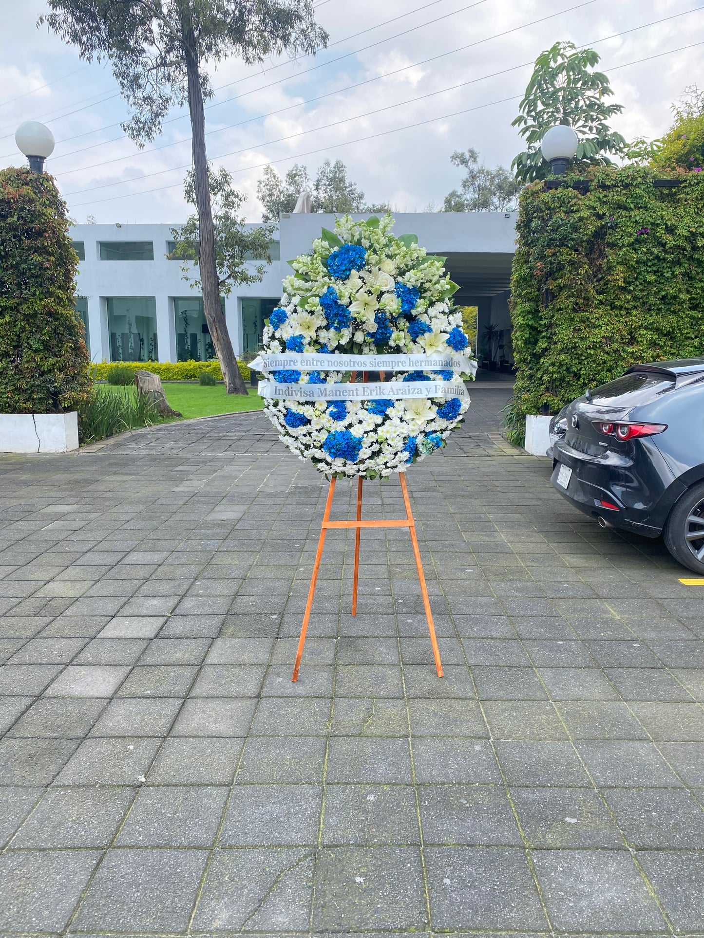 Corona Elegante para difunto H